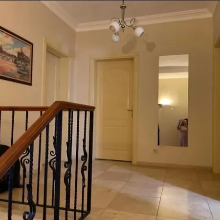 Βίλα Caretta Luna *